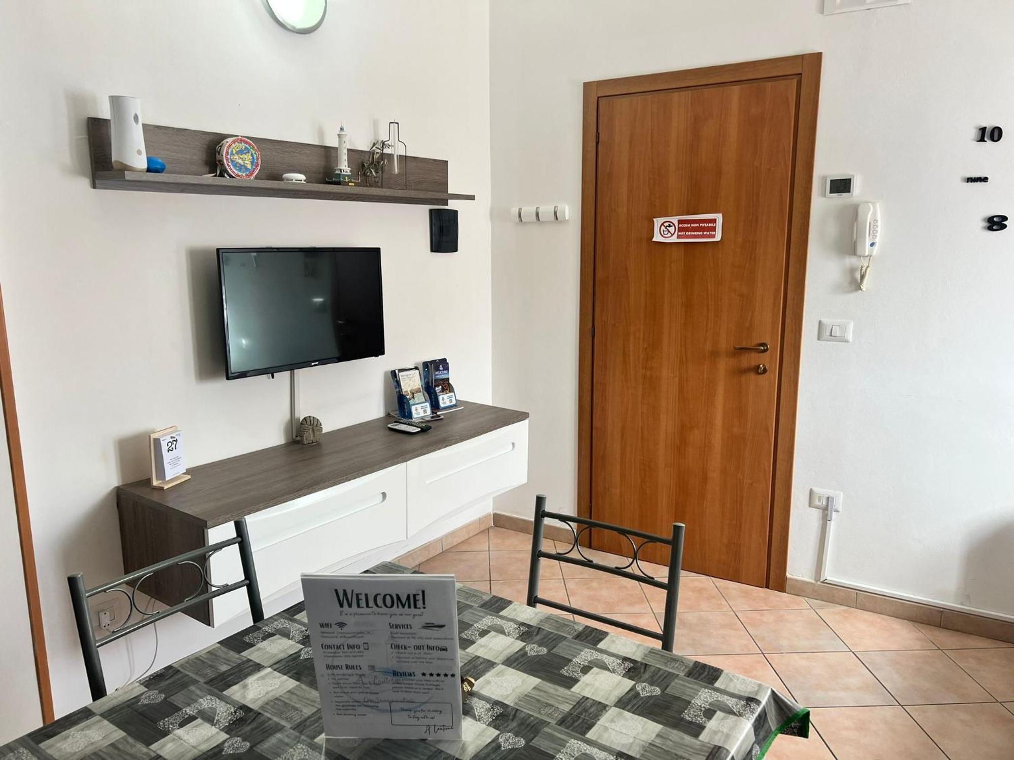 Casa Vacanze A' Lanterna ลิกาตา ภายนอก รูปภาพ