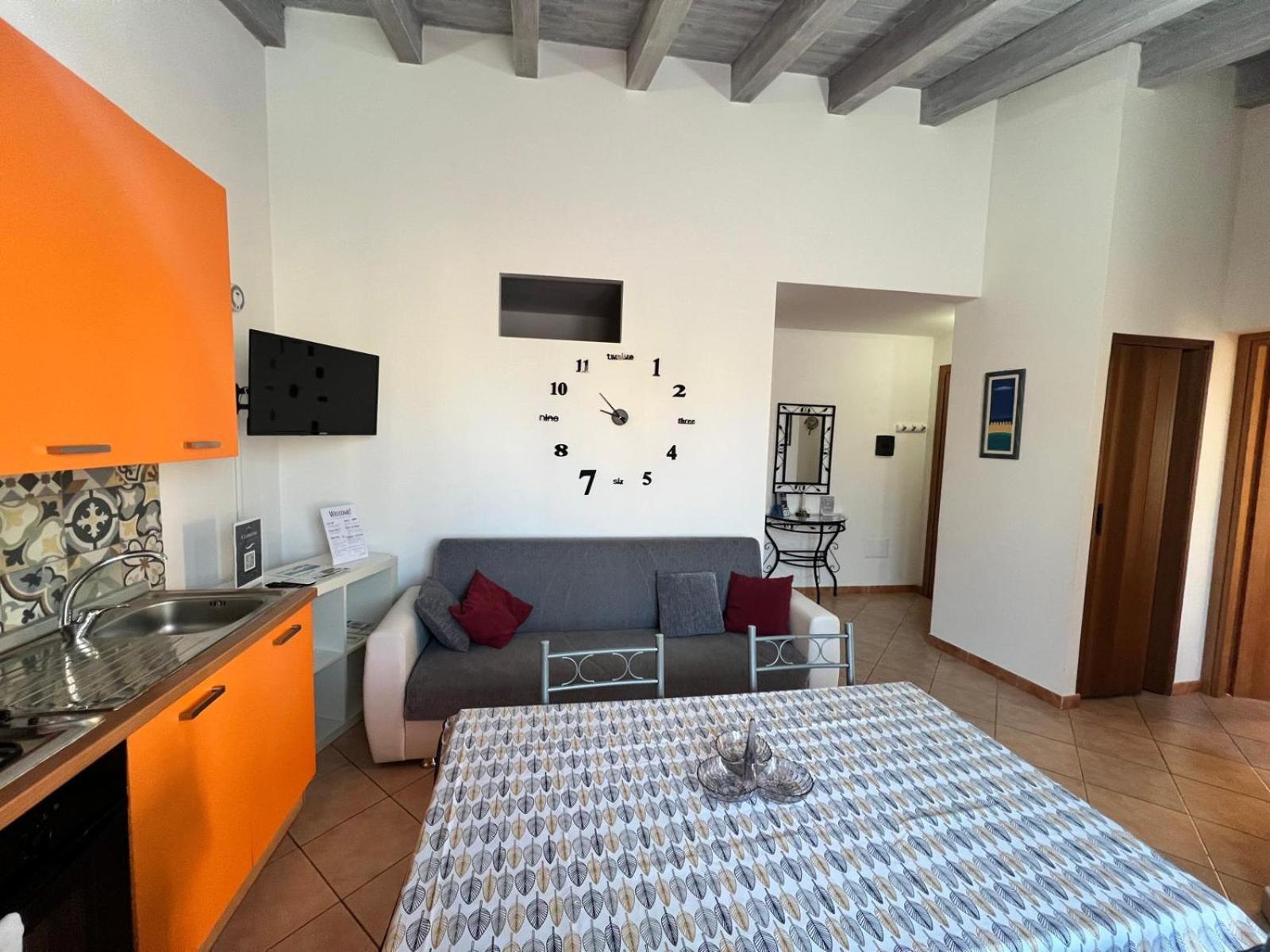 Casa Vacanze A' Lanterna ลิกาตา ภายนอก รูปภาพ